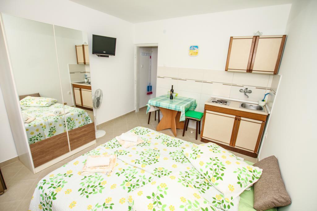 Ferienwohnung Sendi Poreč Exterior foto